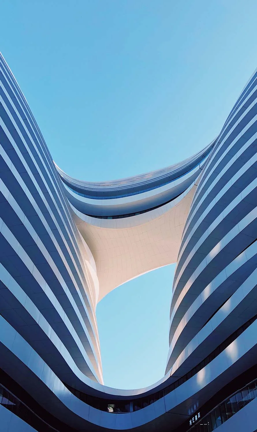 Sky Hotel - 乐鱼娱乐